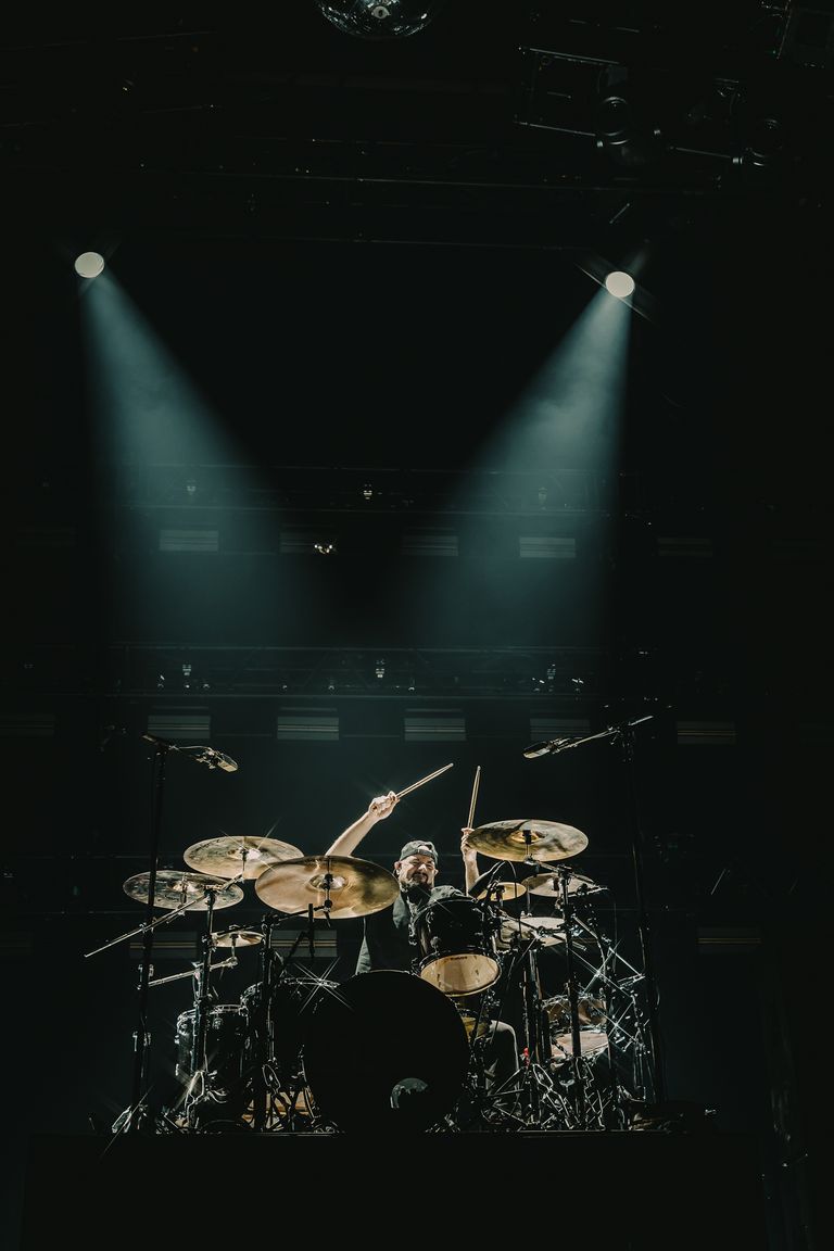Bush performing live at AEC Theatre in Adelaide